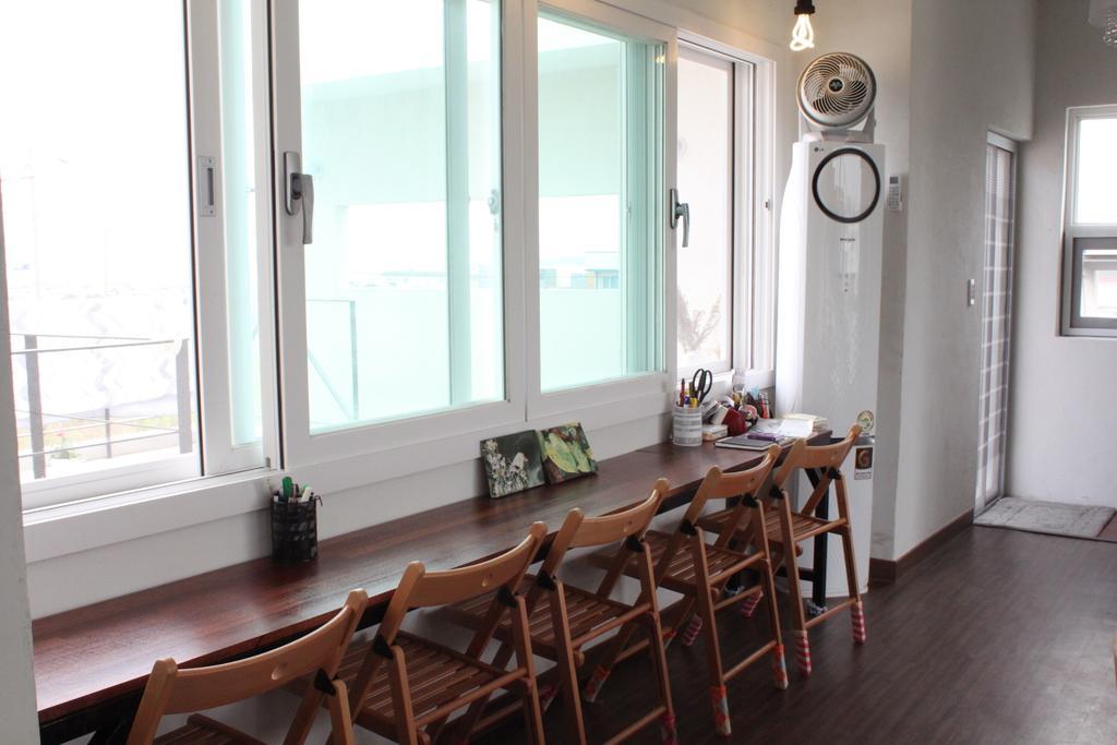 Warak Guesthouse Jeju Buitenkant foto