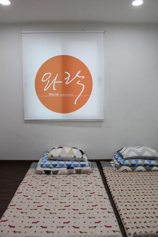 Warak Guesthouse Jeju Kamer foto